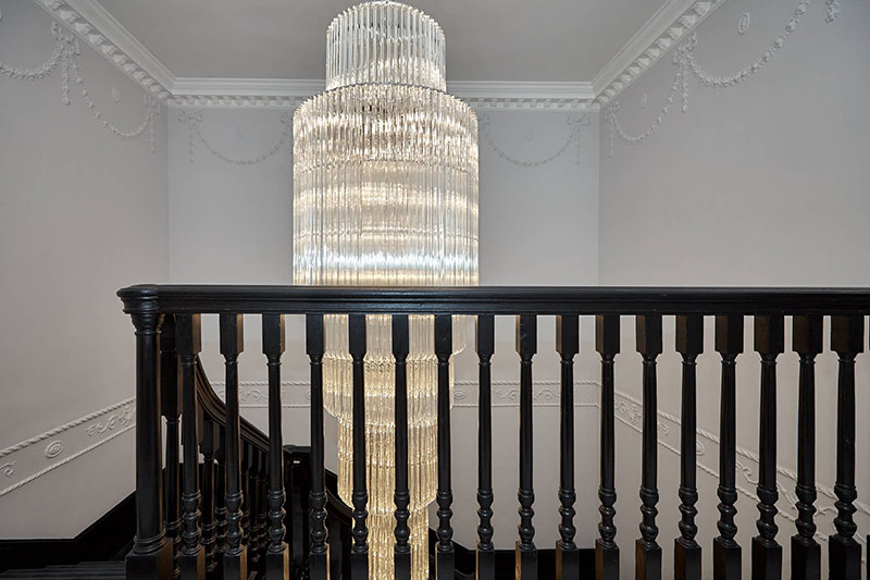 Luxury Classic Chandelier Brillante Classico Stairwell